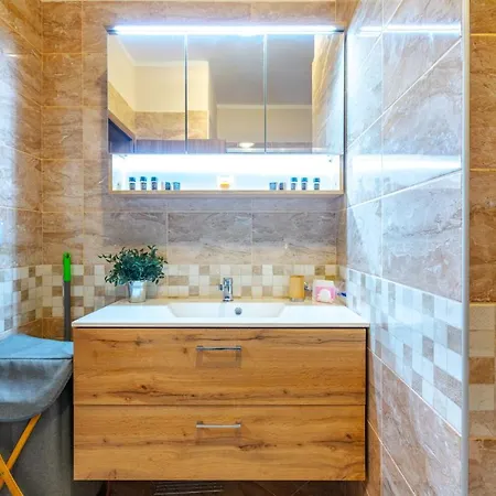 809 Apartament *